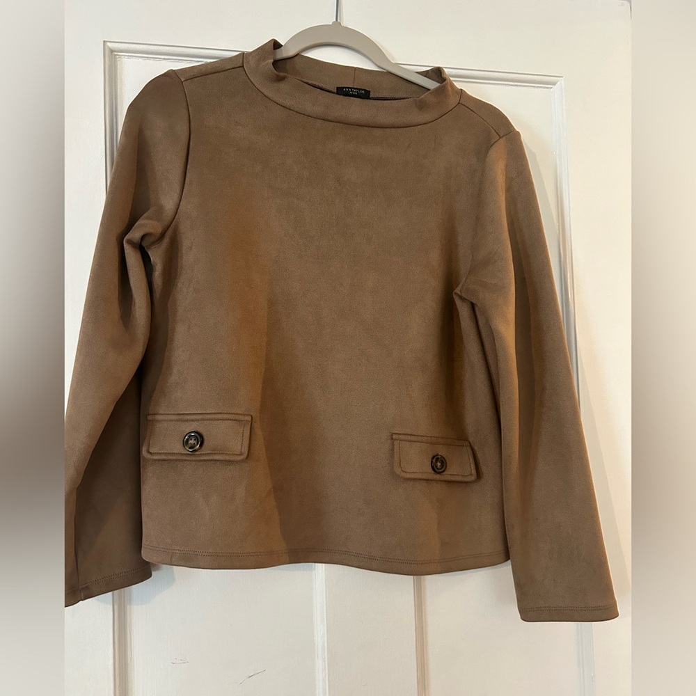 Ann Taylor Suede Feel Top Small Petite